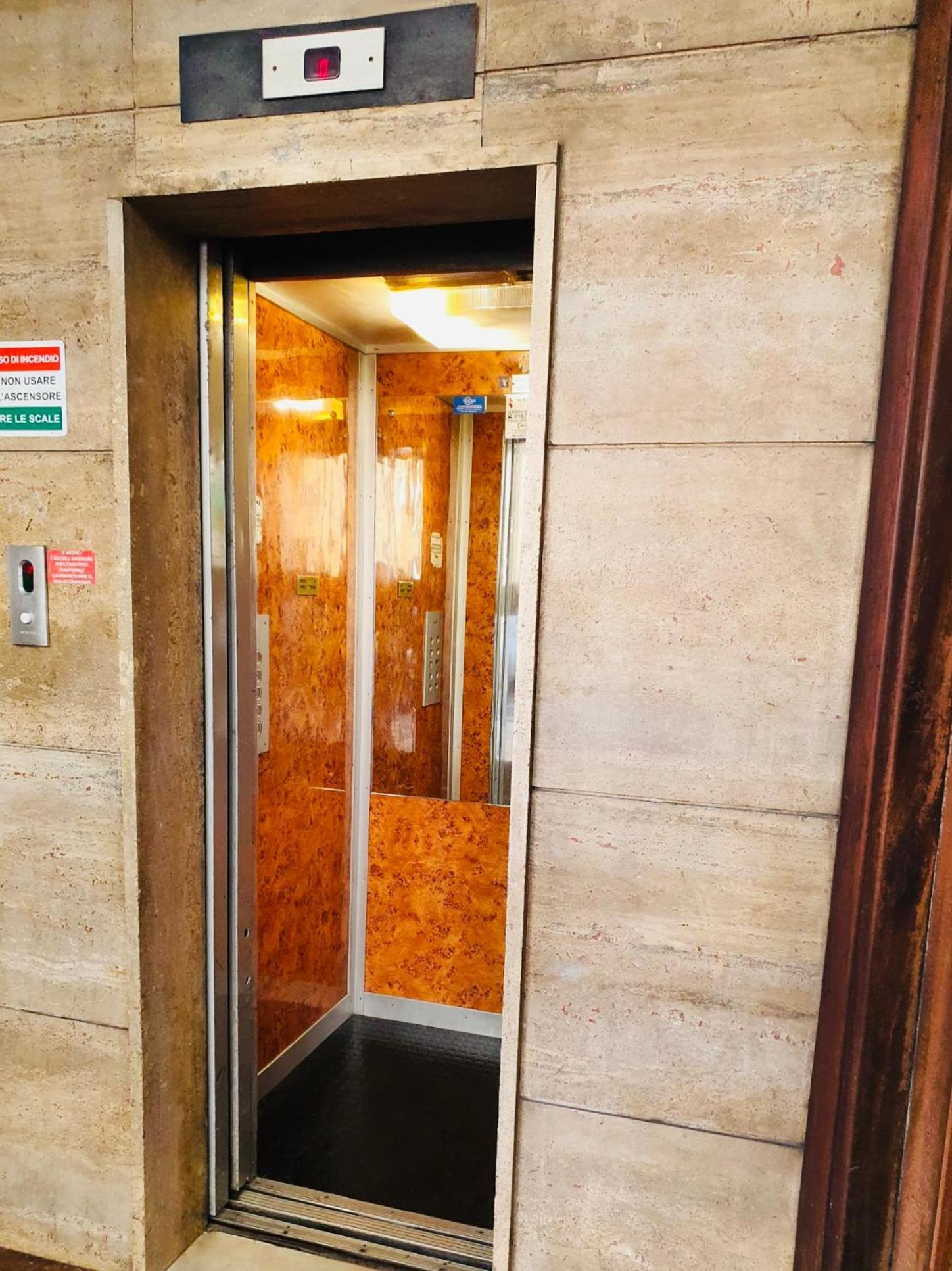 Ariel Apartment La Spezia Ngoại thất bức ảnh